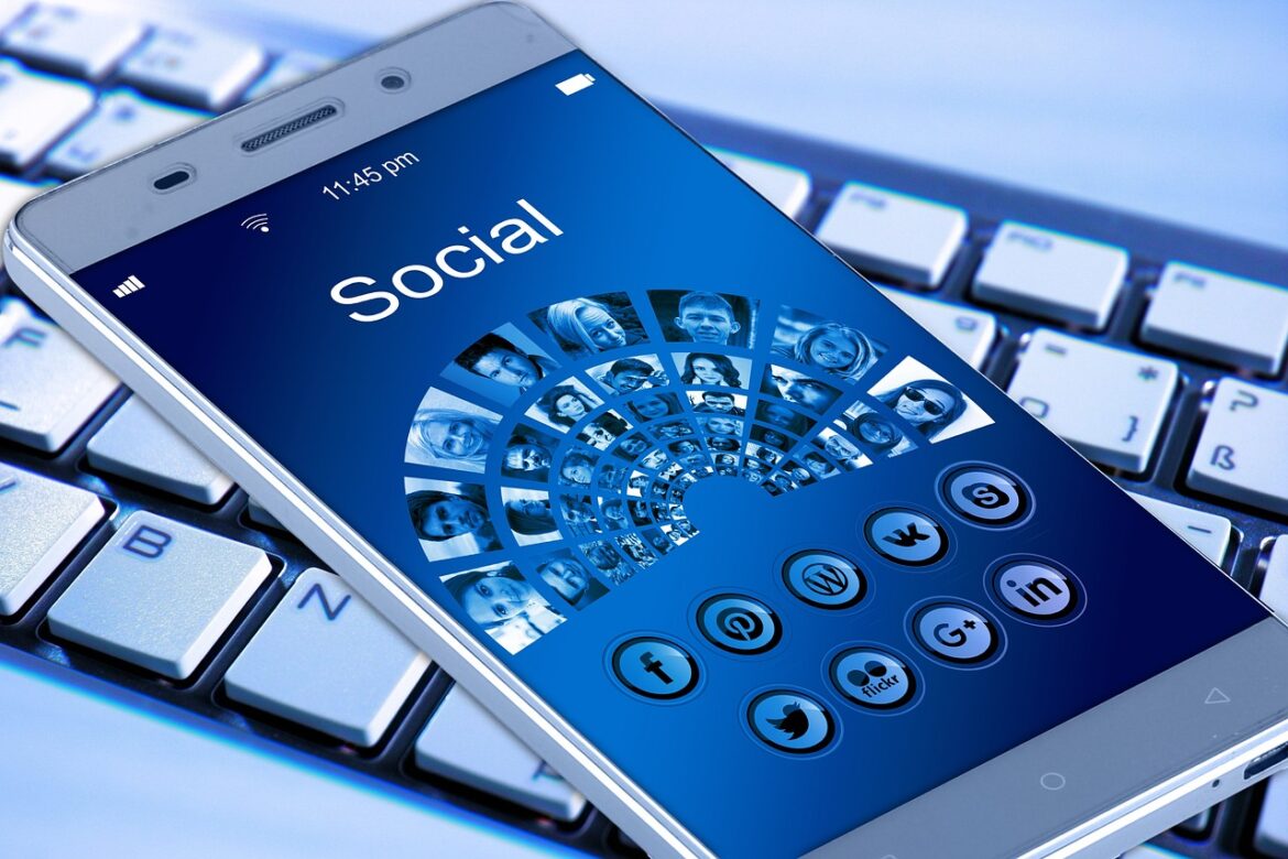 Jack Dorsey ex CEO di Twitter lancia BlueSky
